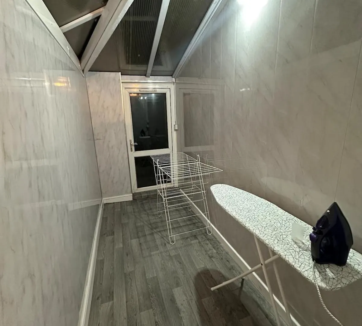 Luxury Detached Holiday Home Near Bhx, Jlr, Nec Birmingham United Kingdom
