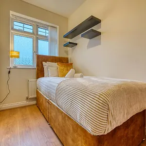 K - The Holiday home